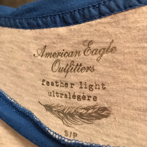 Colorblock Quarter Sleeve - Picture 2 of 3